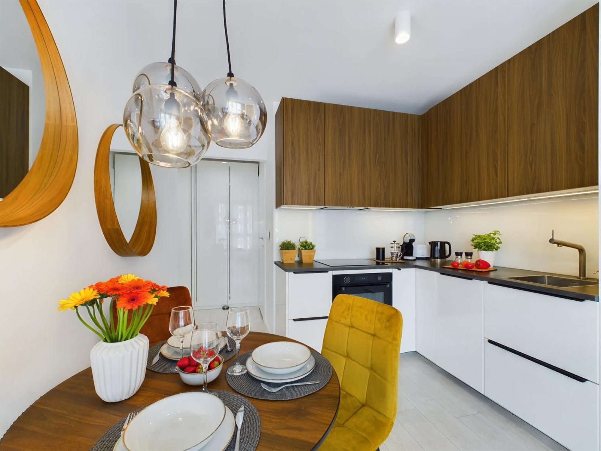 City Centre & Modern Quiet Apartment With Parking By Renters Prestige Краков Экстерьер фото